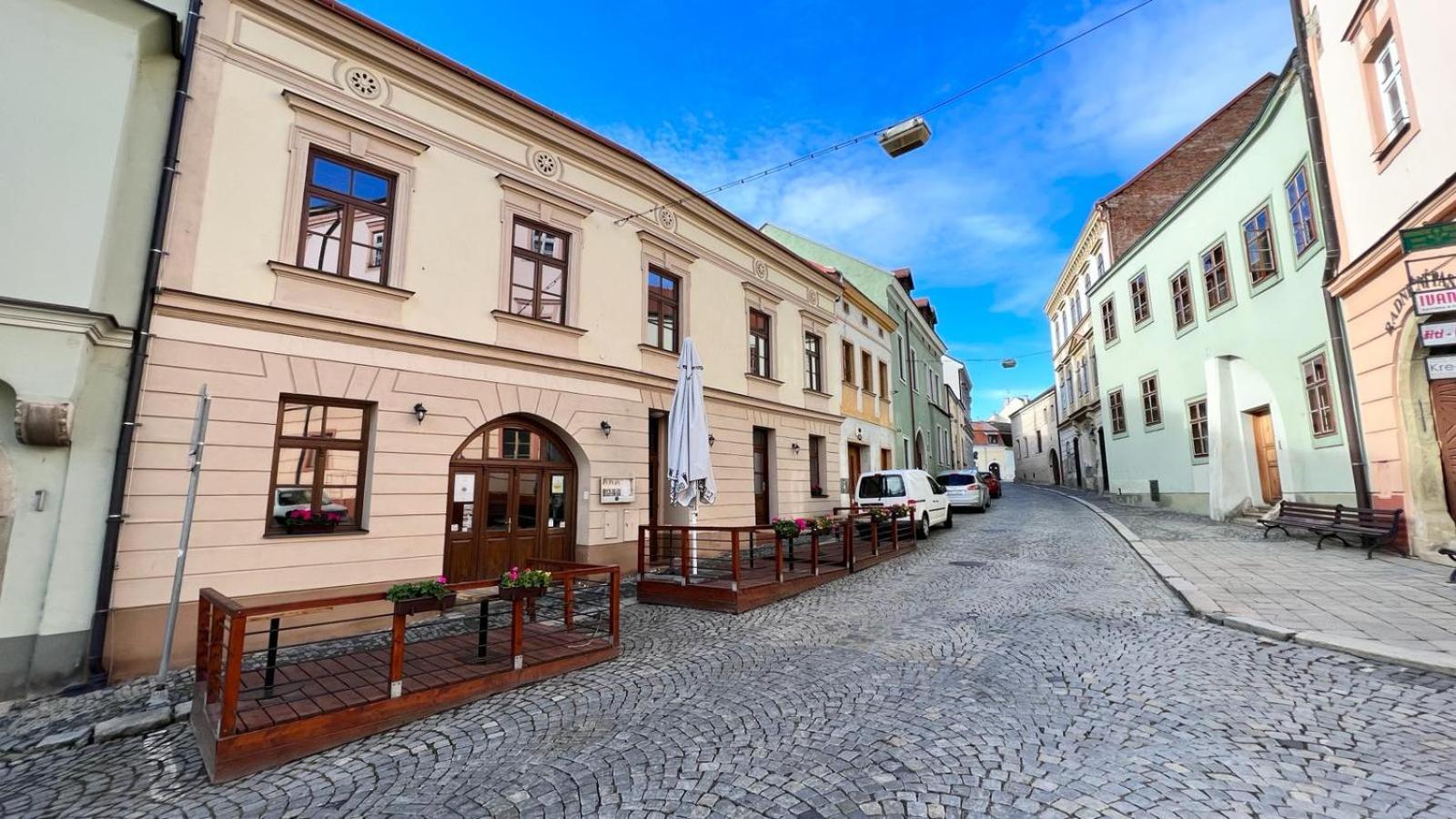 Penzion U Radnice, Byt 3 Znojmo Exterior foto